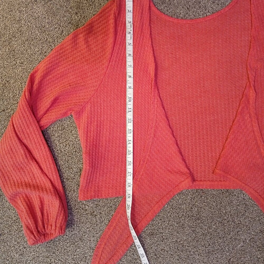 Cropped Cardigan - Picture 8 of 9
